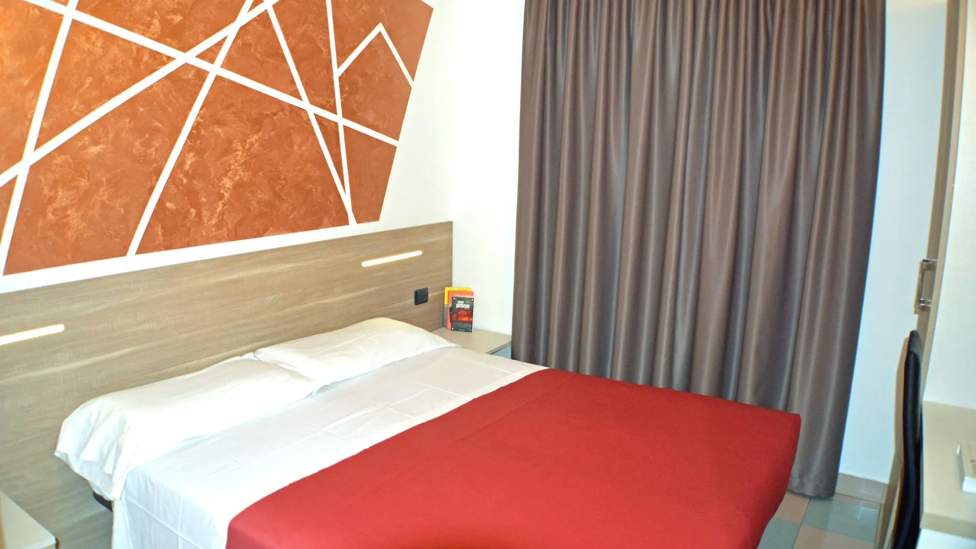 Sempione Hotel Malpensa Casorate Sempione 3*,